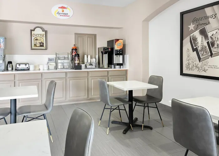 Super 8 By Wyndham Worth Stockyards 2* Fort Worth