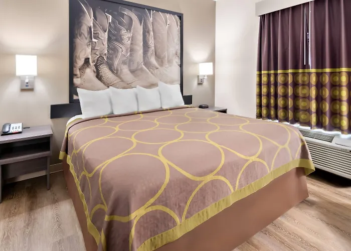 Hotel Super 8 By Wyndham Worth Stockyards Fort Worth